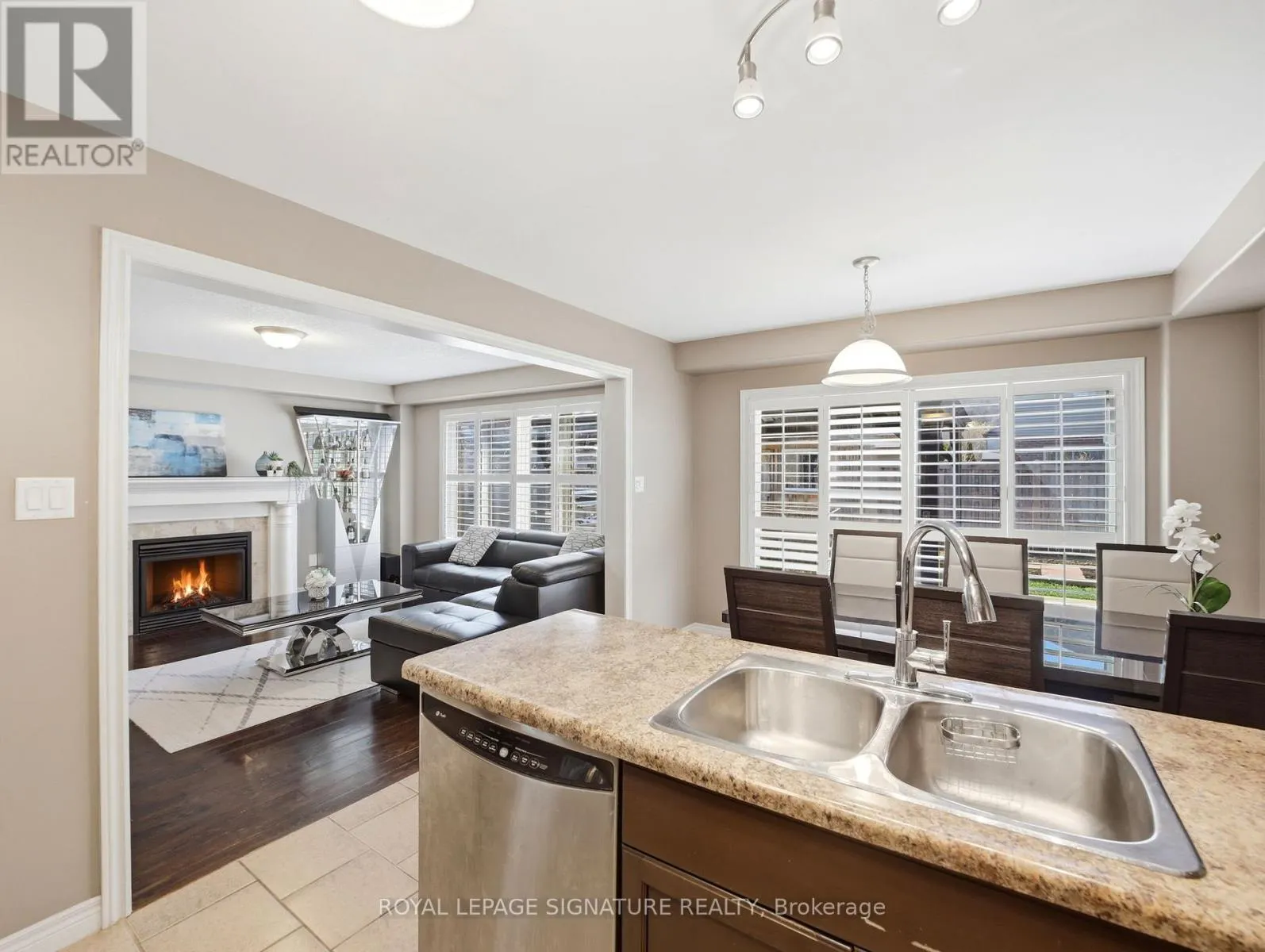 98 WILLOW LANE