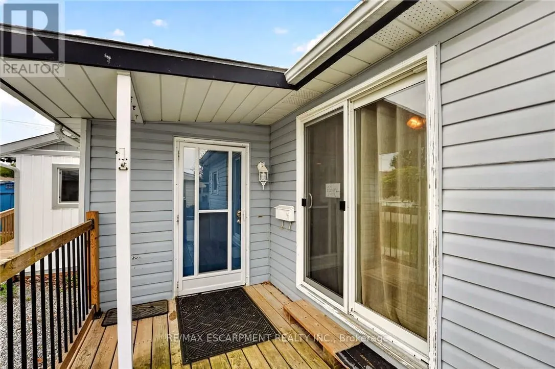 4588 MARTHA LANE