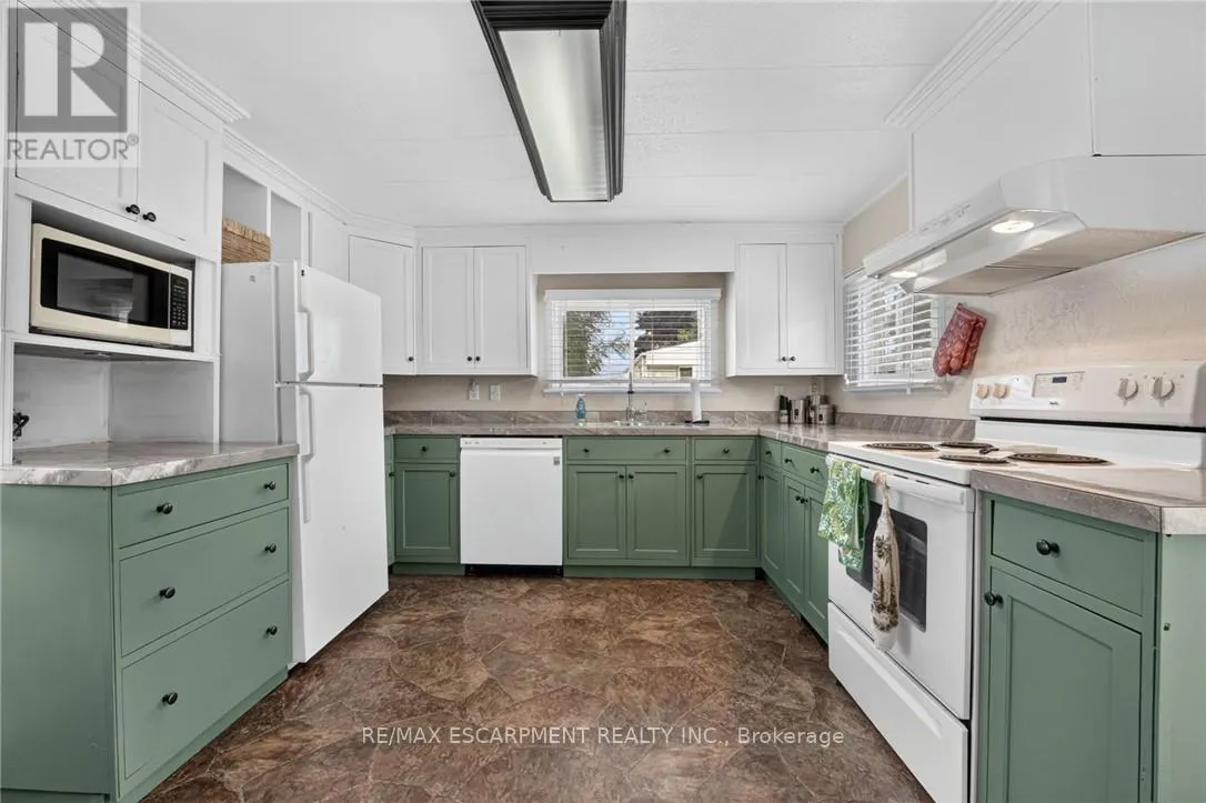 4588 MARTHA LANE