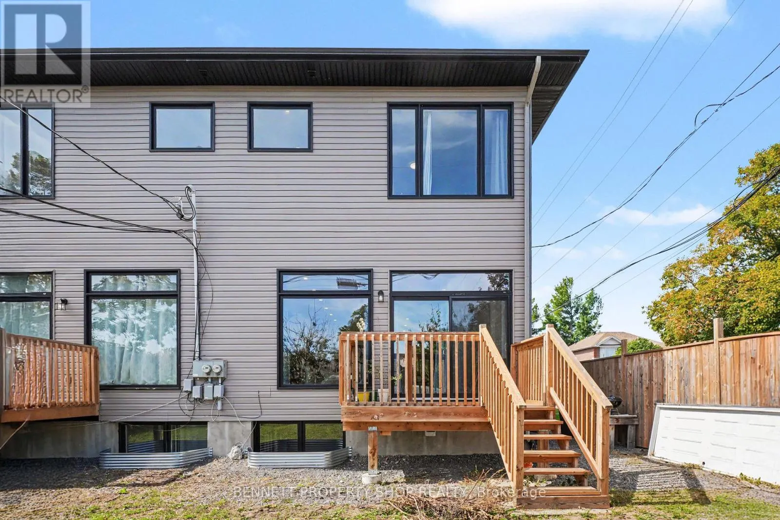 133 DUFORD STREET