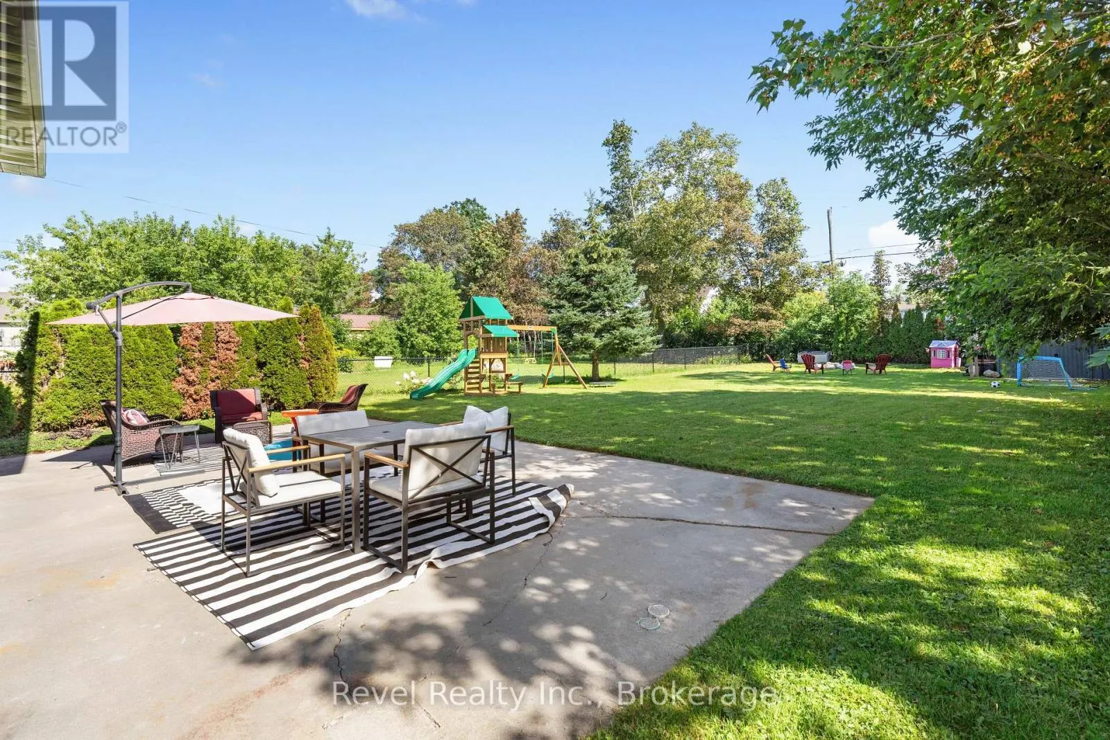 25 RIVERVIEW ROAD