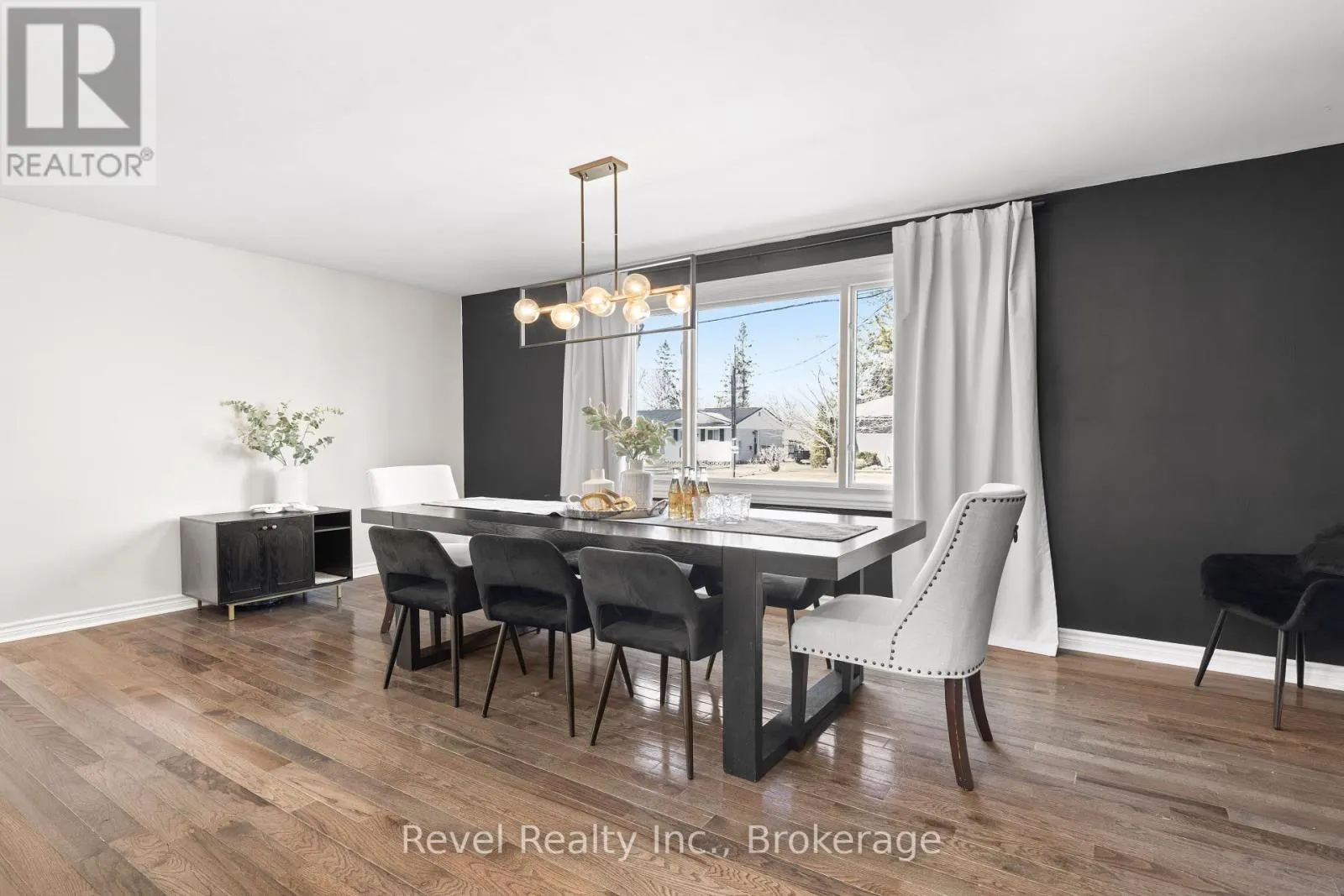 25 RIVERVIEW ROAD