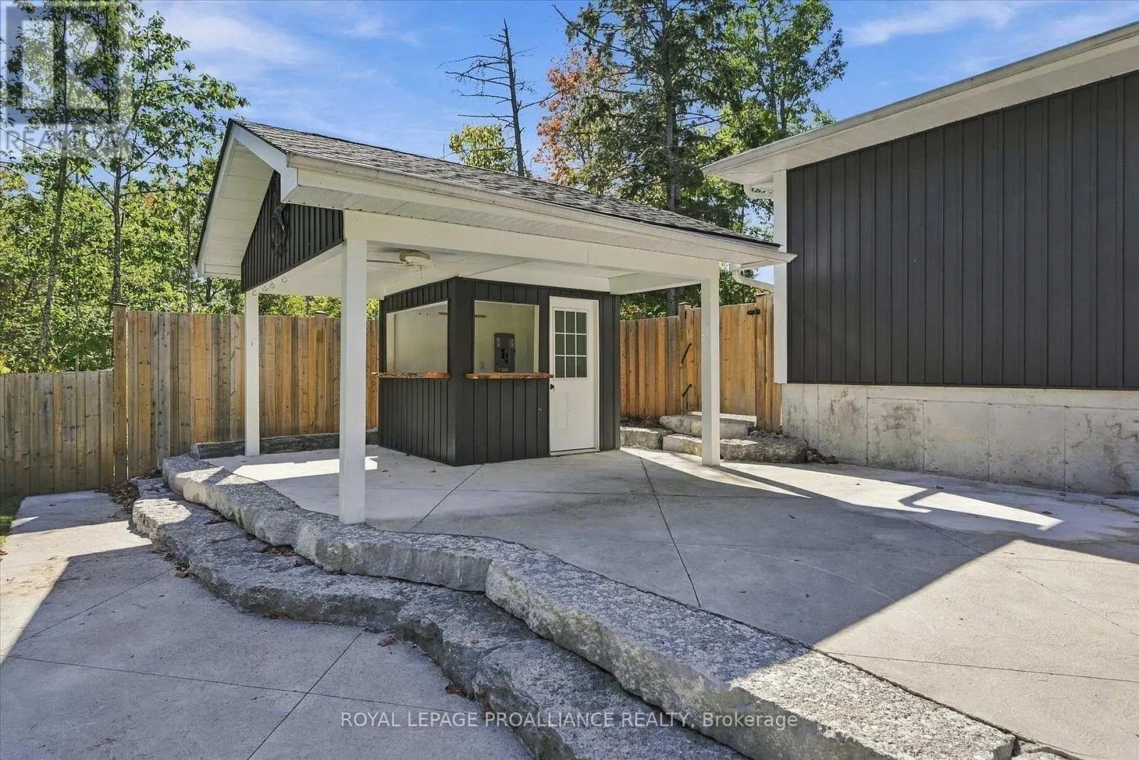 322 ELBOW POINT ROAD