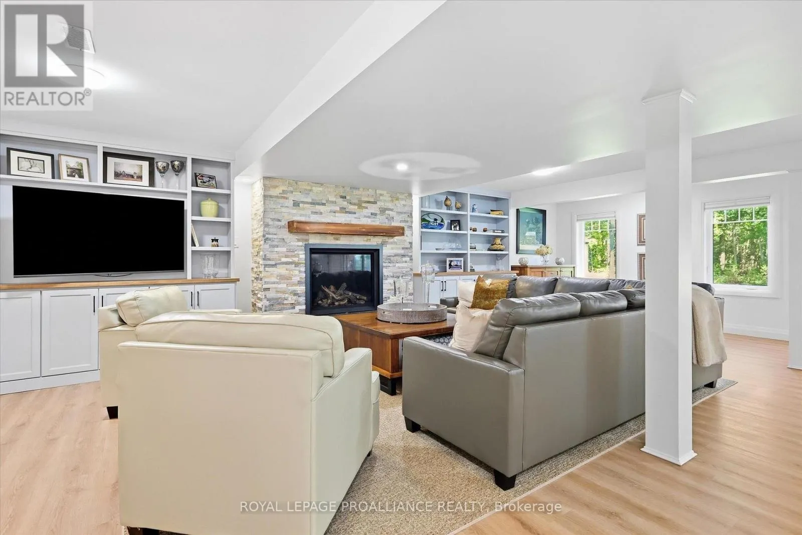 322 ELBOW POINT ROAD
