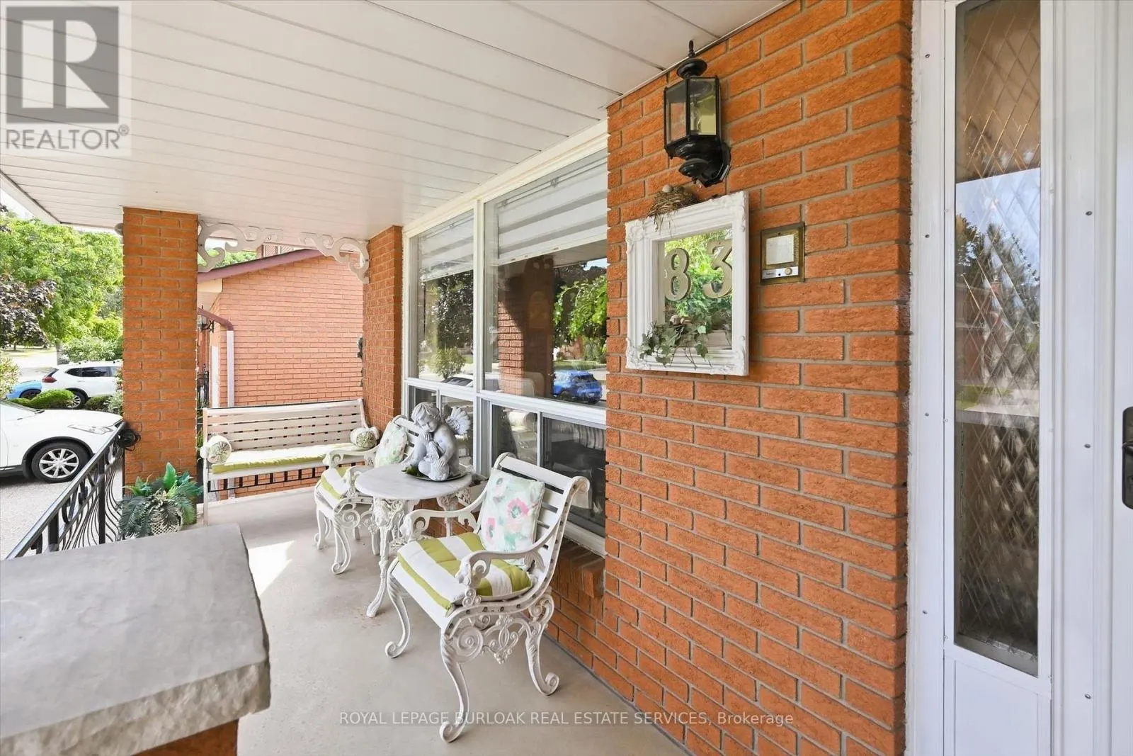 83 OAKRIDGE DRIVE