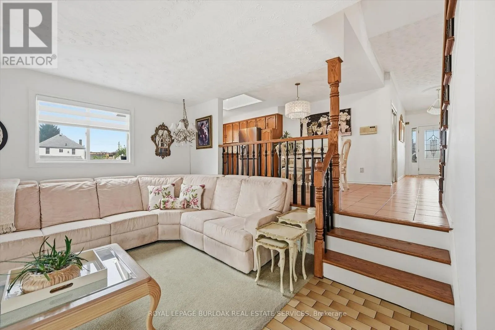 83 OAKRIDGE DRIVE