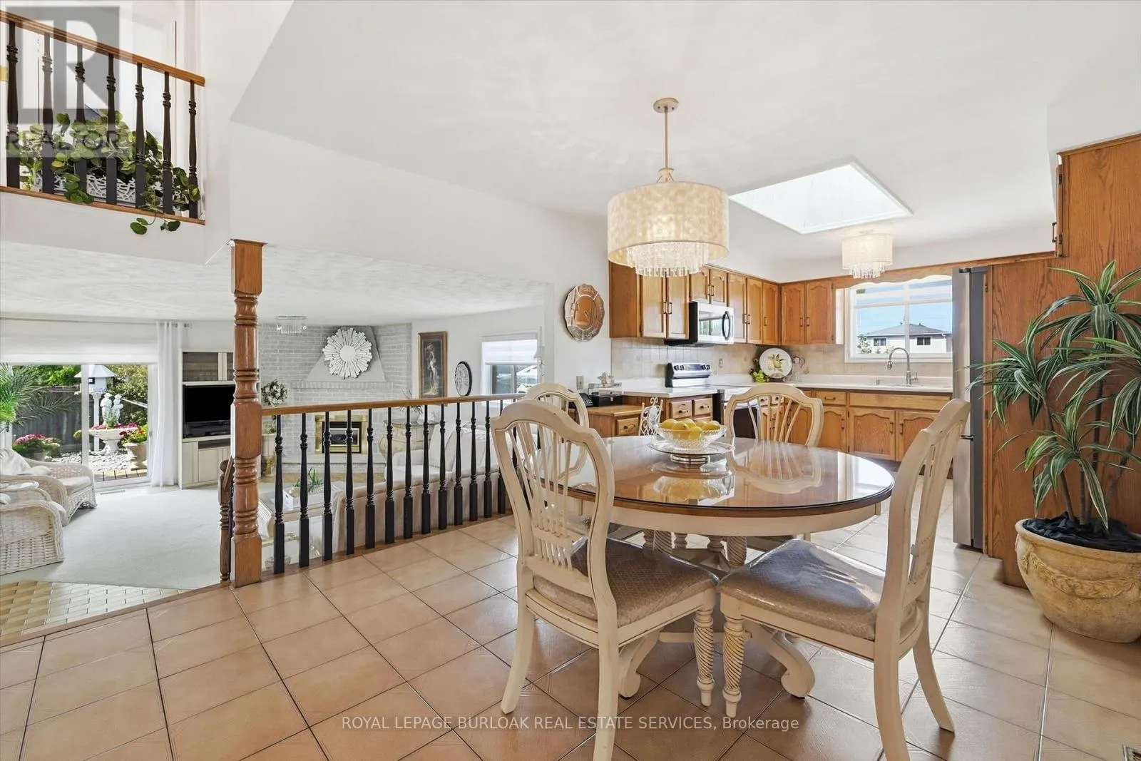 83 OAKRIDGE DRIVE