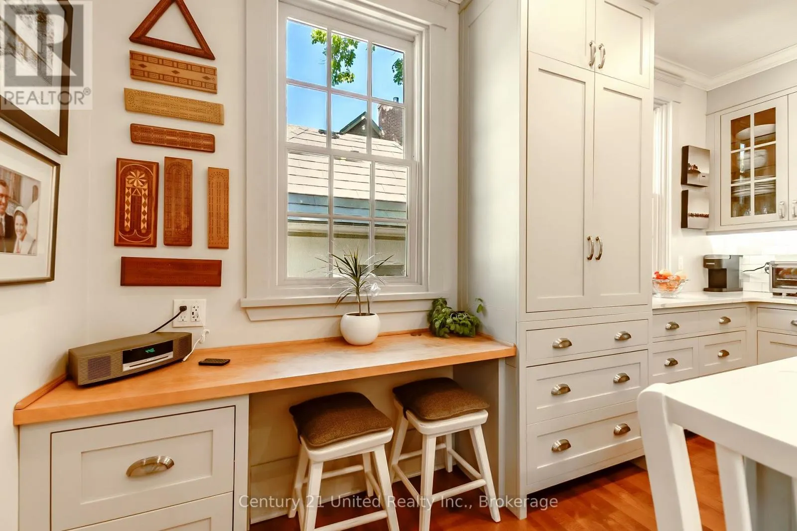 408 BELMONT AVENUE