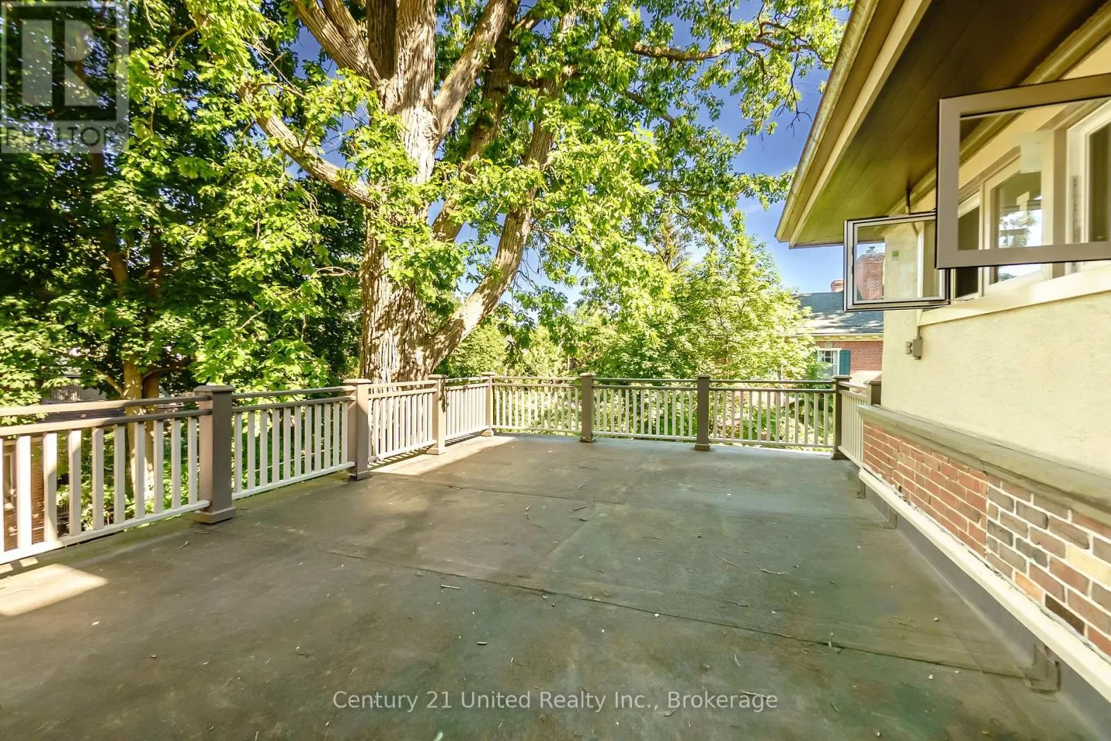 408 BELMONT AVENUE