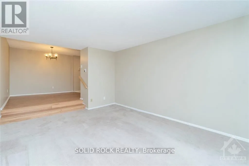309 - 415 GREENVIEW AVENUE N