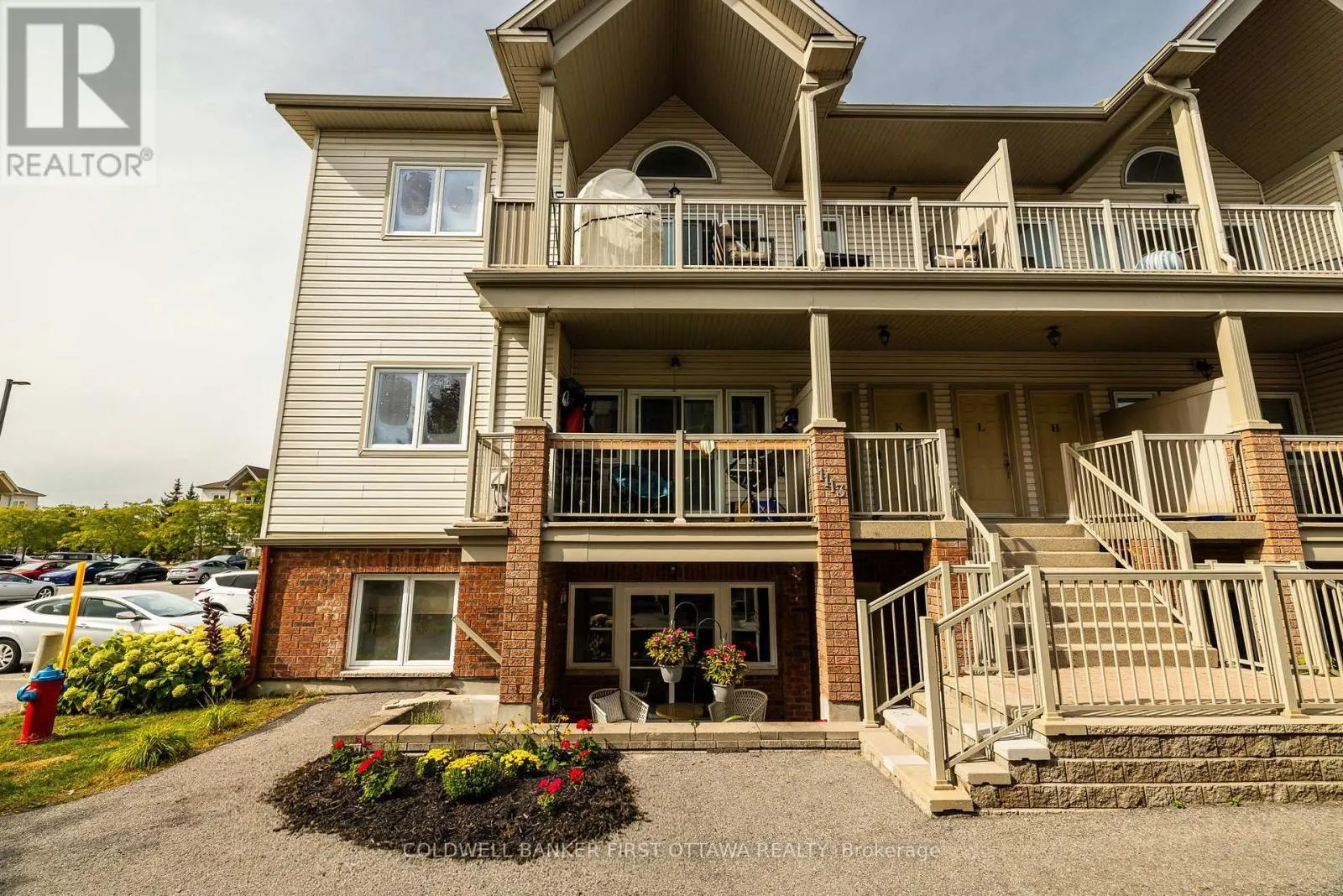 C - 1113 STITTSVILLE MAIN STREET