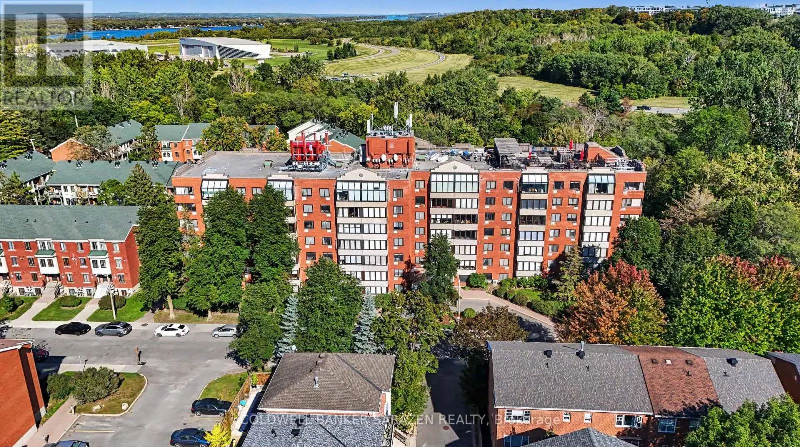 611 - 225 ALVIN ROAD