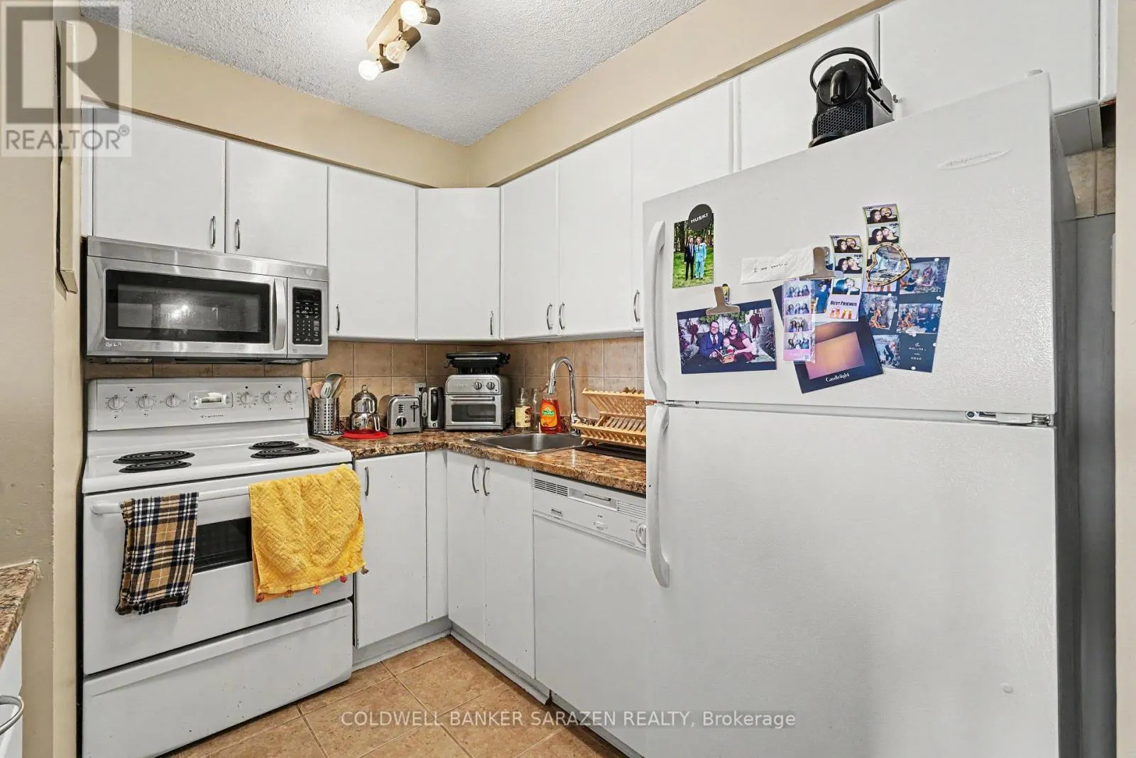 611 - 225 ALVIN ROAD