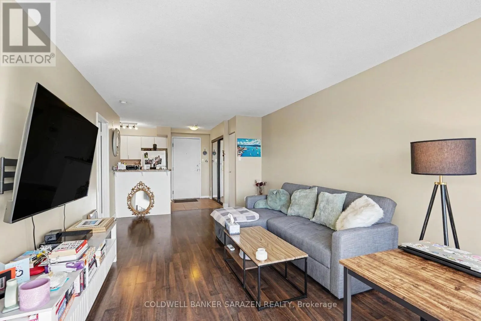 611 - 225 ALVIN ROAD