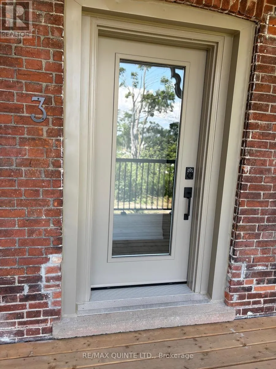 3 - 22 MCGILL STREET #3
