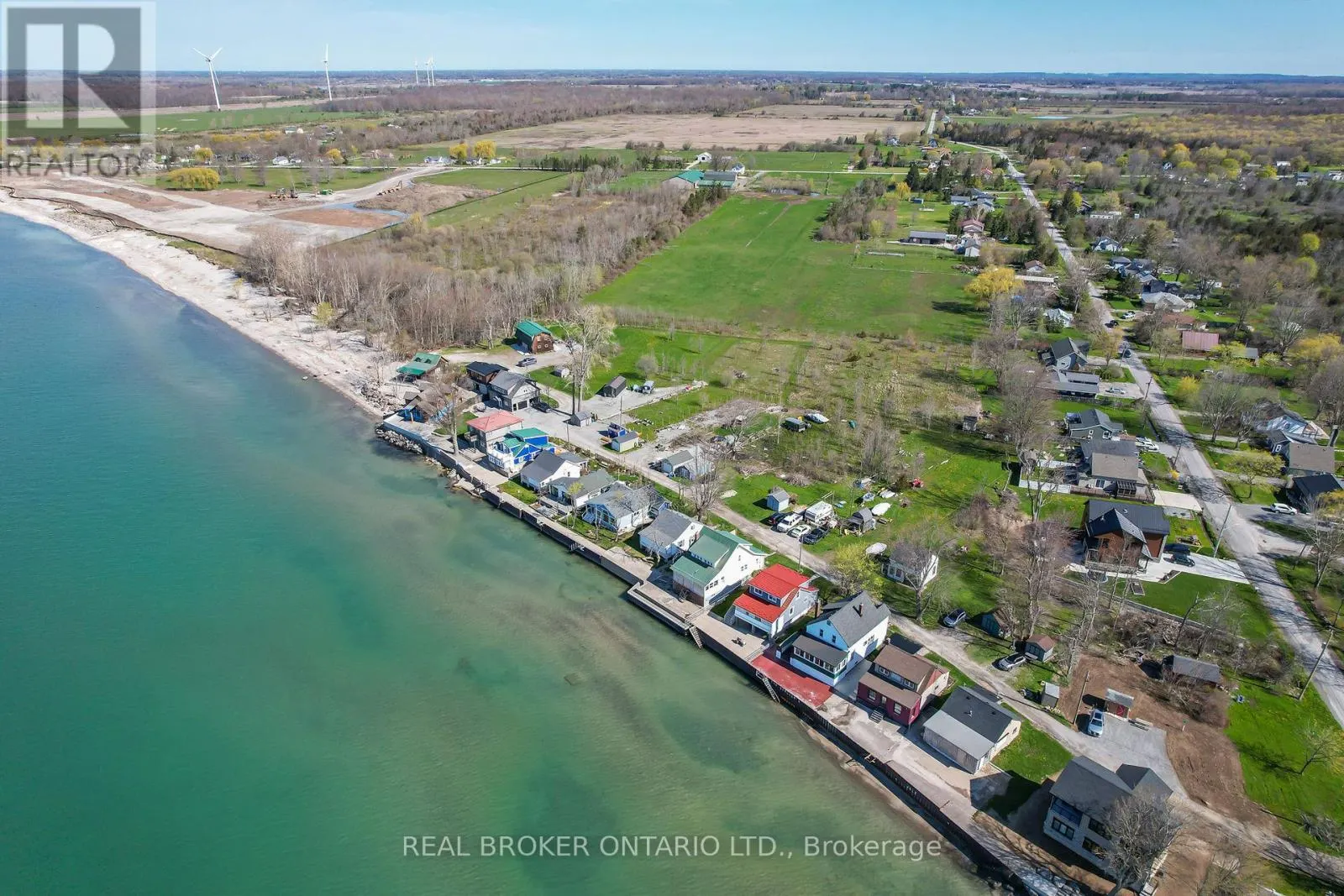 11611 BEACH ROAD W