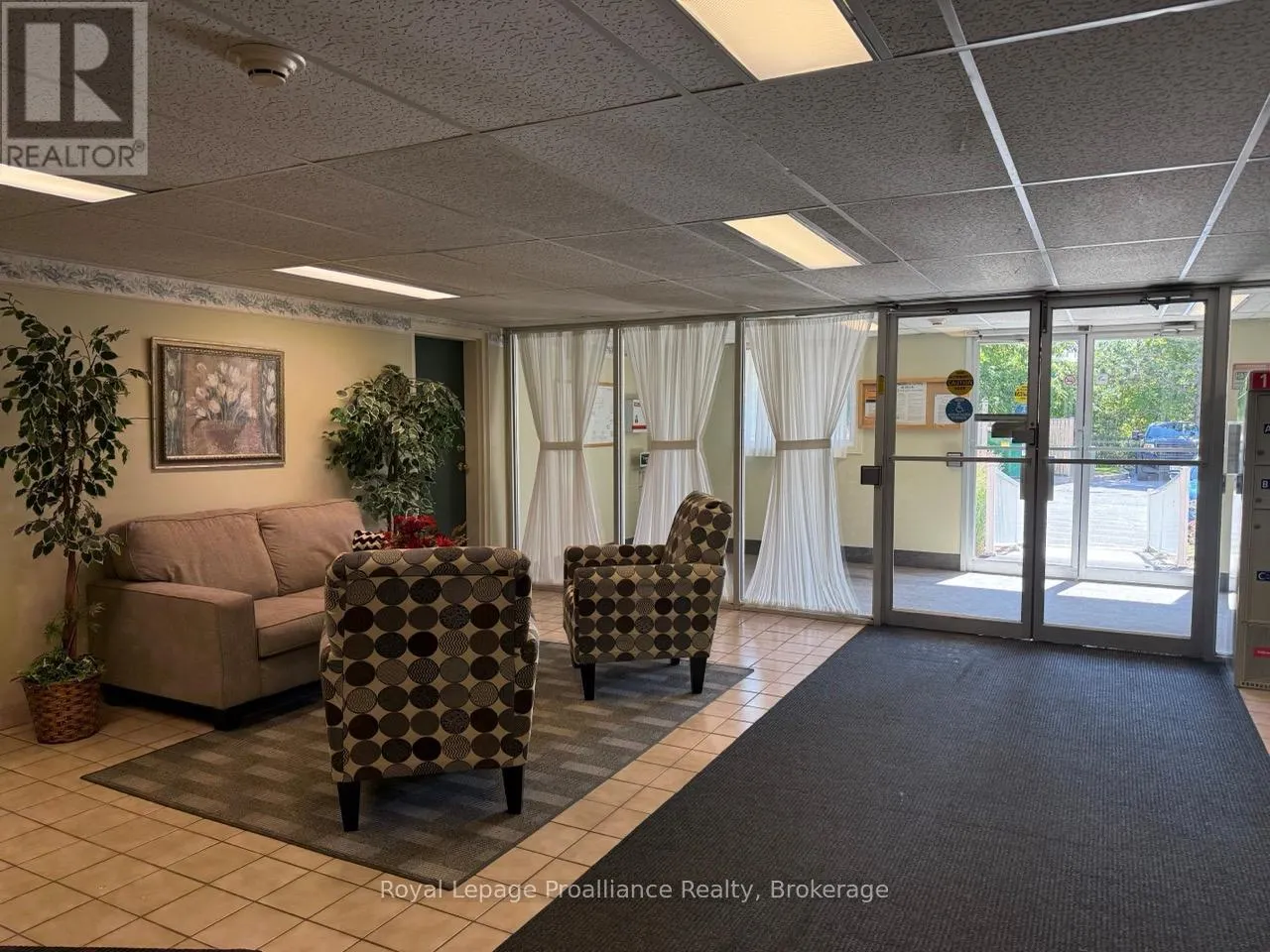213 - 175 HAIG ROAD #213