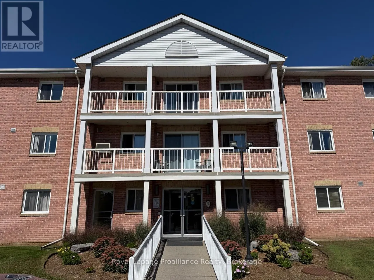 213 - 175 HAIG ROAD #213