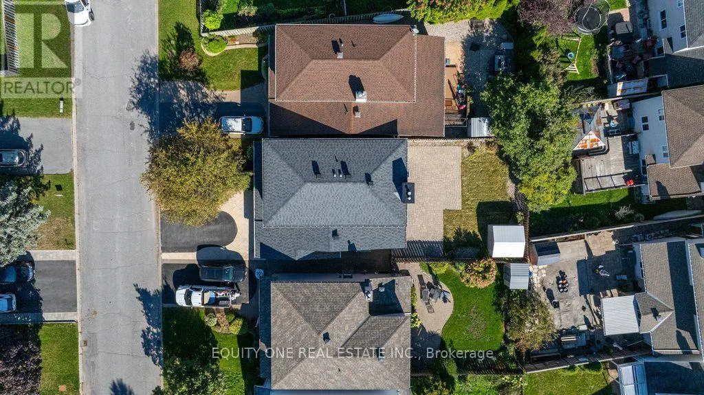 35 IVYLEA STREET