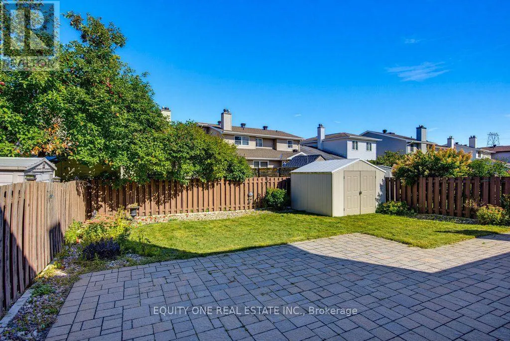 35 IVYLEA STREET