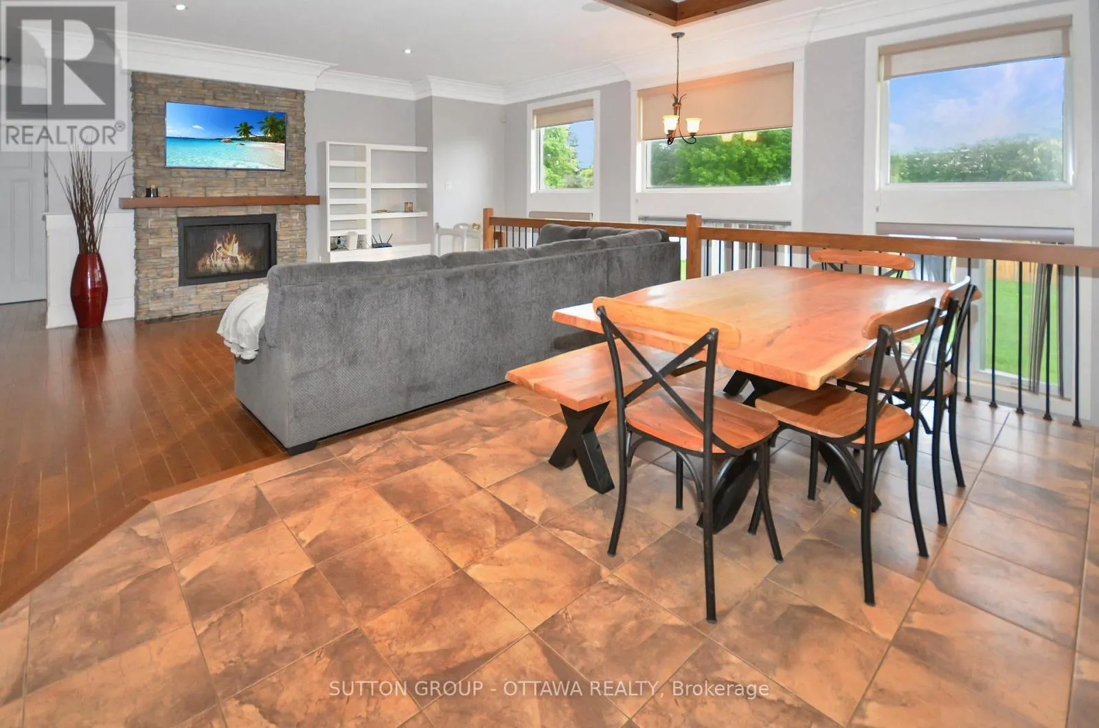 588 RUSSELL ROAD