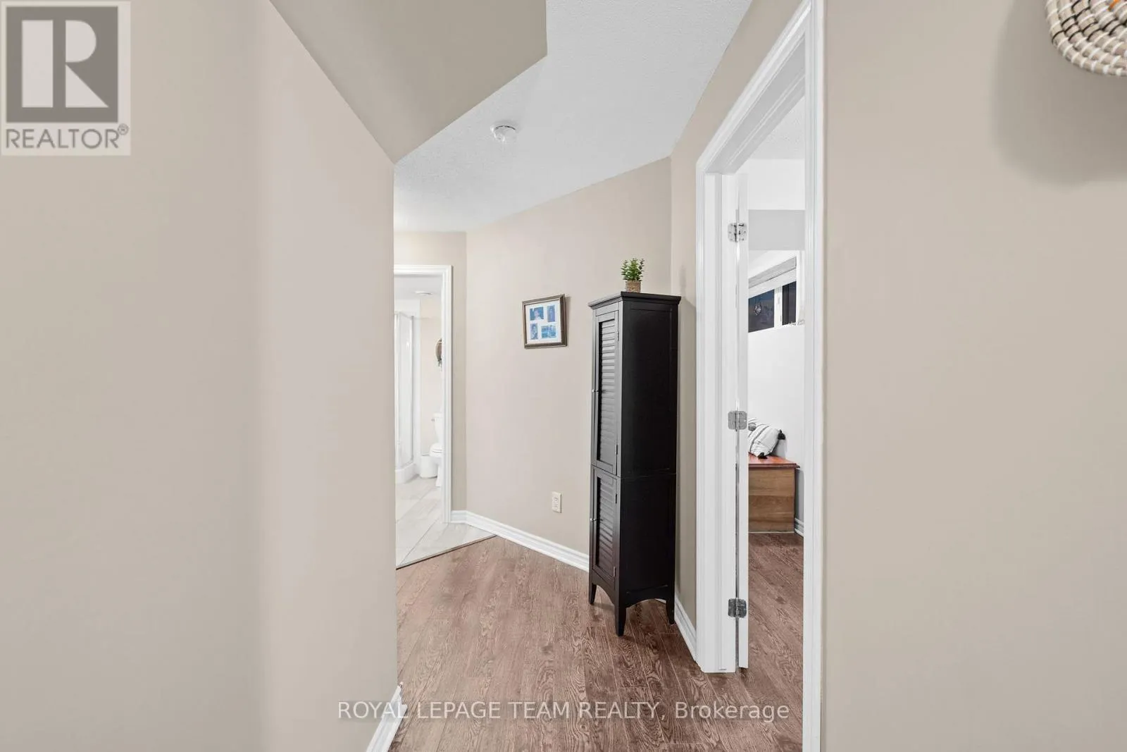 298 PEMBINA PRIVATE