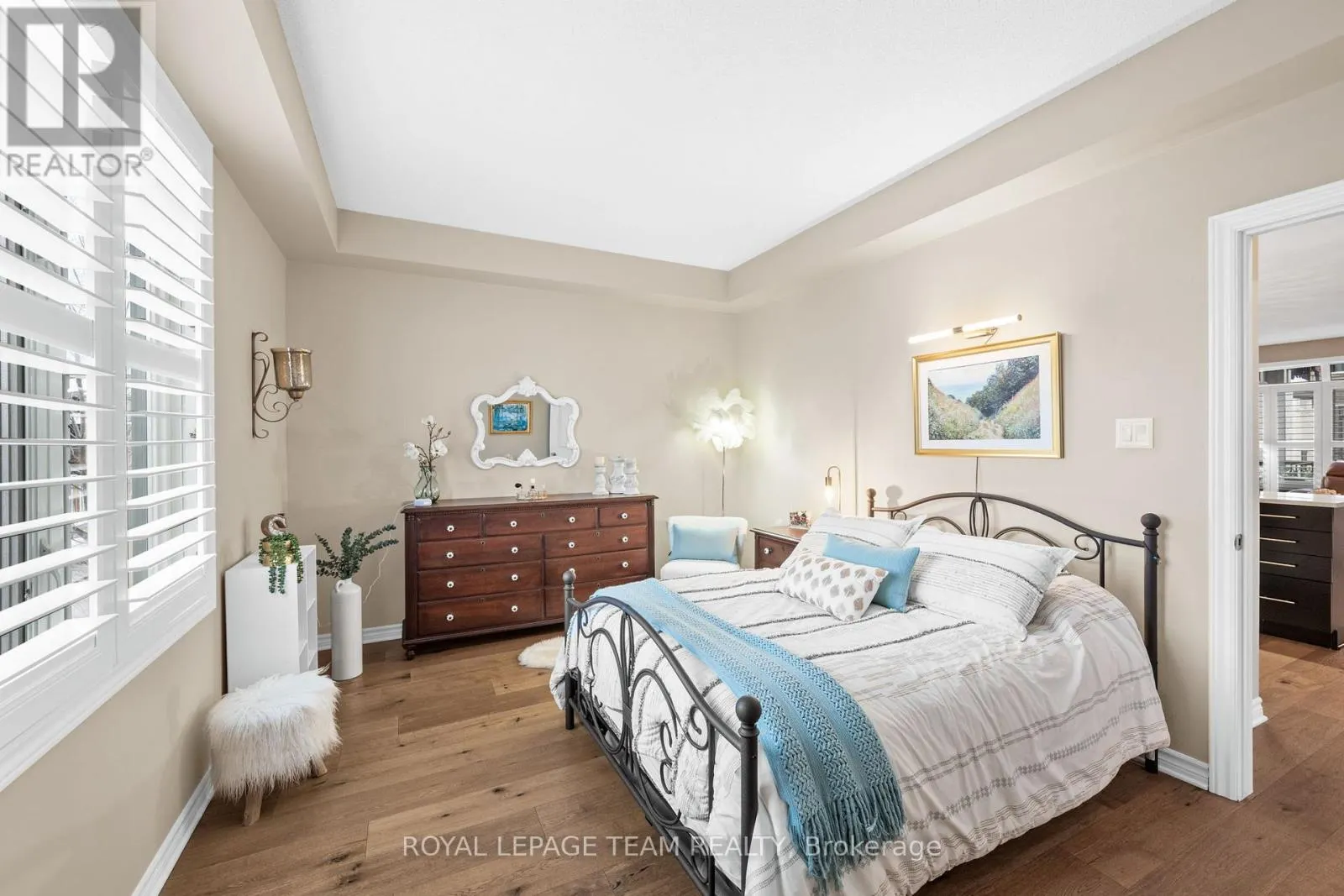 298 PEMBINA PRIVATE