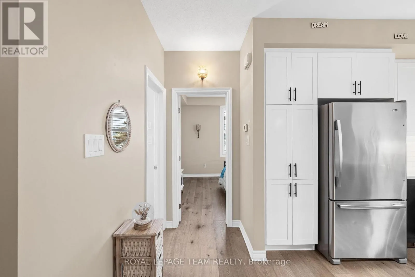 298 PEMBINA PRIVATE