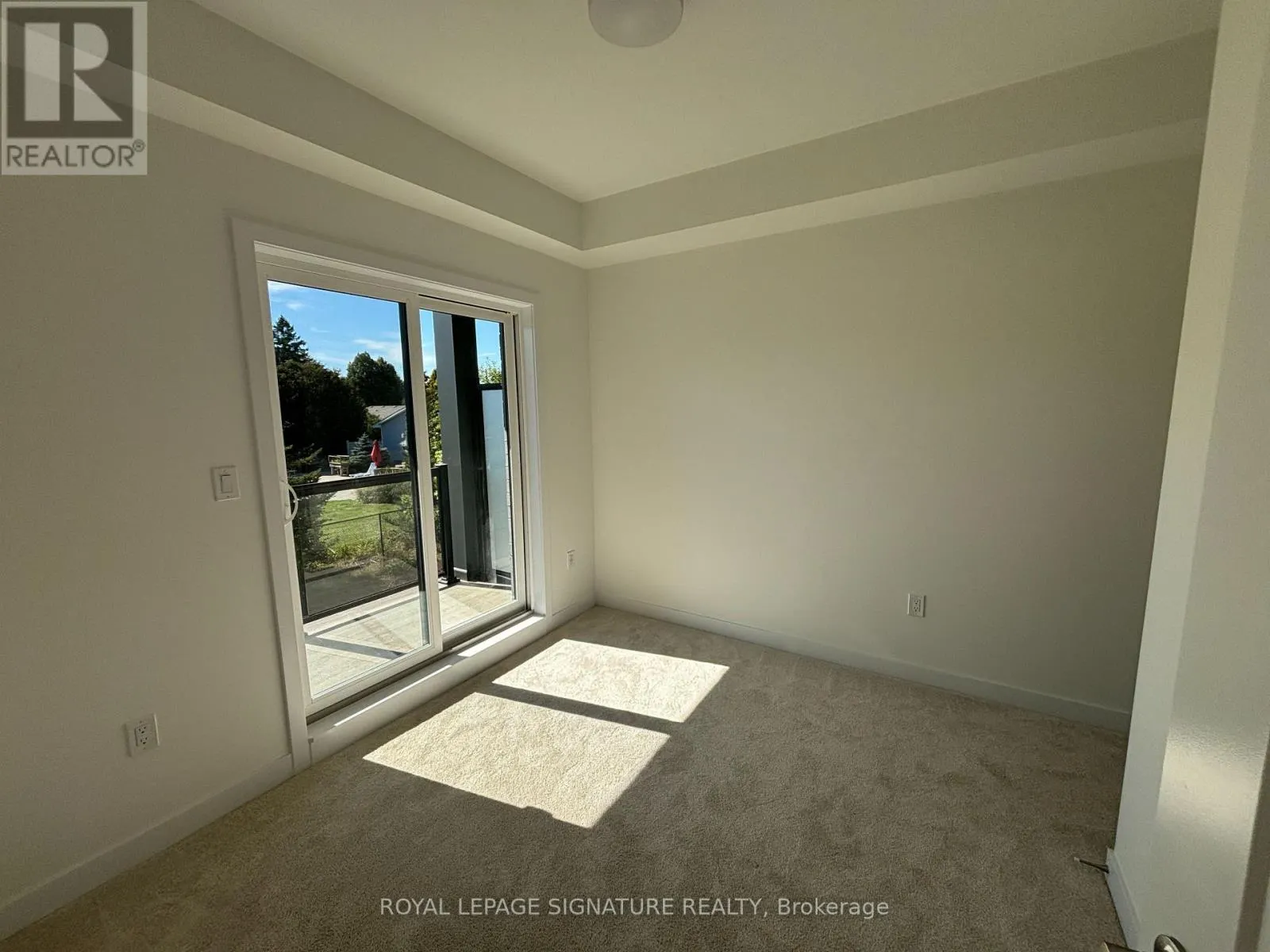 28 - 42 LOWES ROAD W