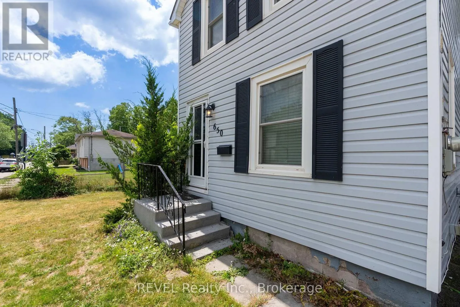 650 DEERE STREET