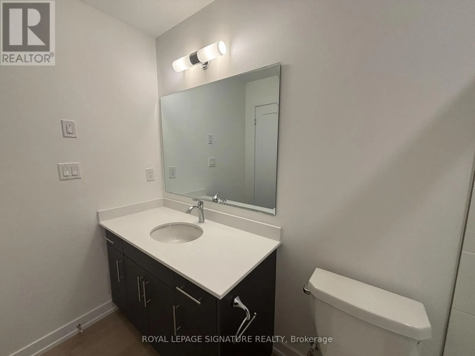 20 - 42 LOWES ROAD W