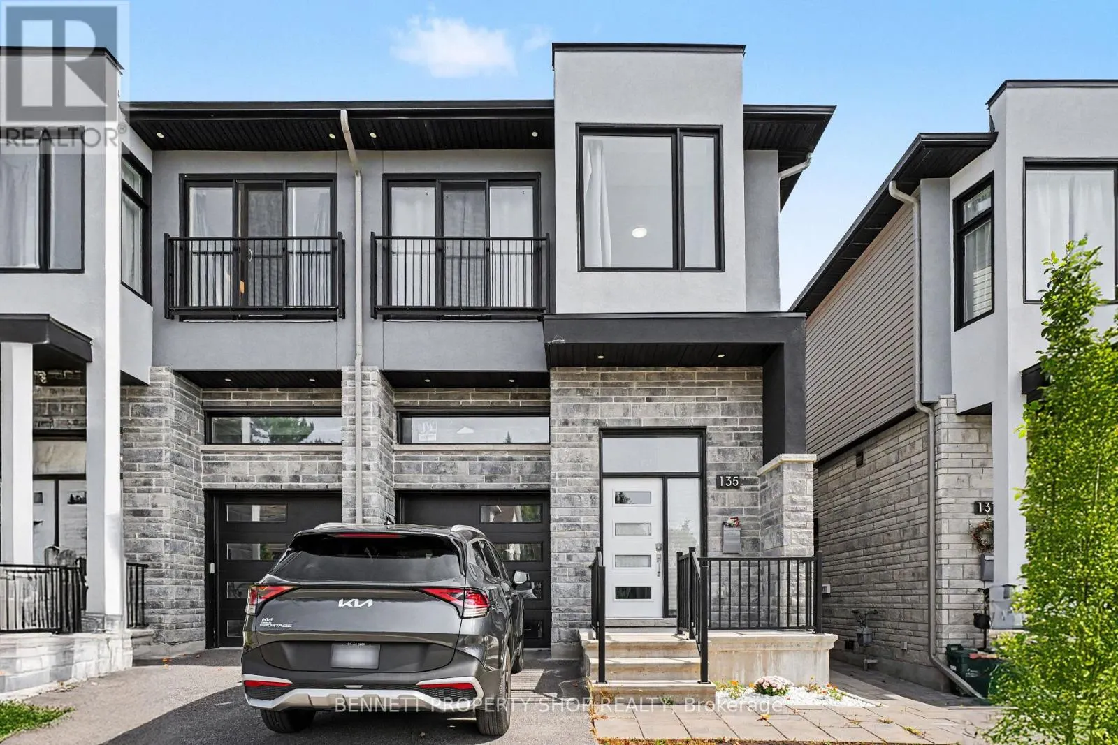 135 DUFORD STREET