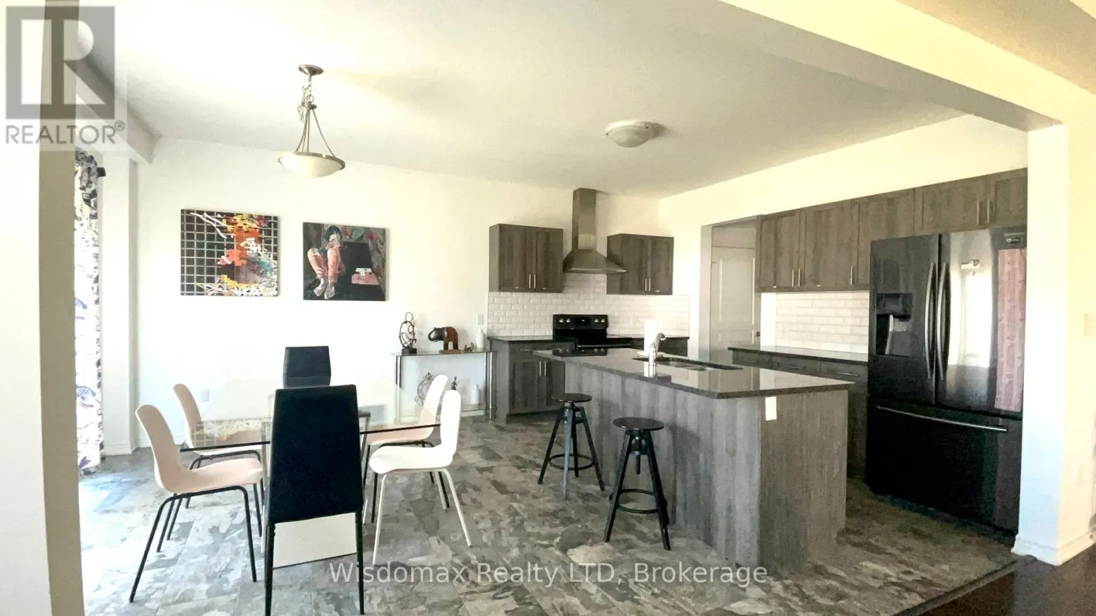 15 WINTERBERRY BOULEVARD