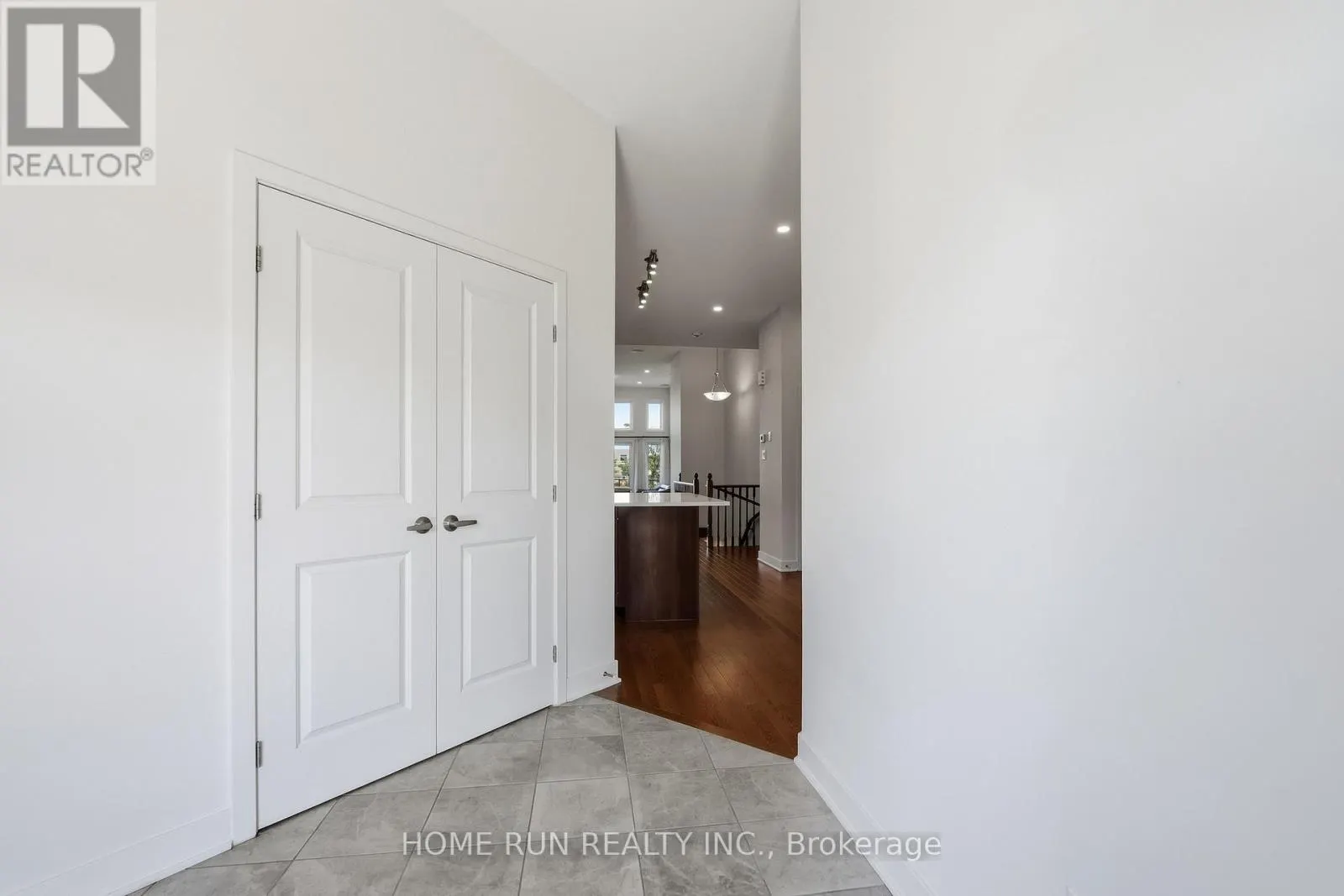 717 OCTAVE GROVE