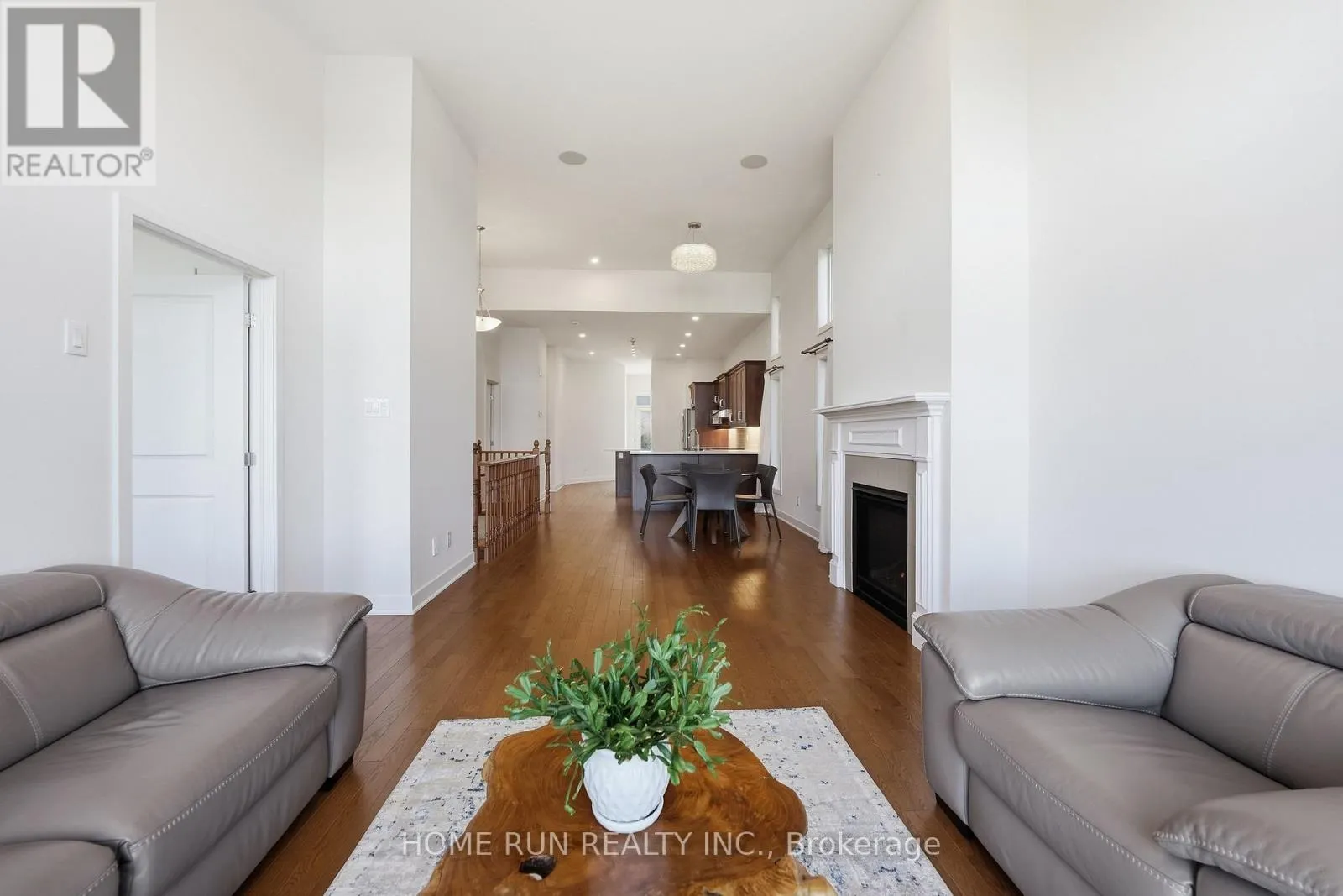 717 OCTAVE GROVE