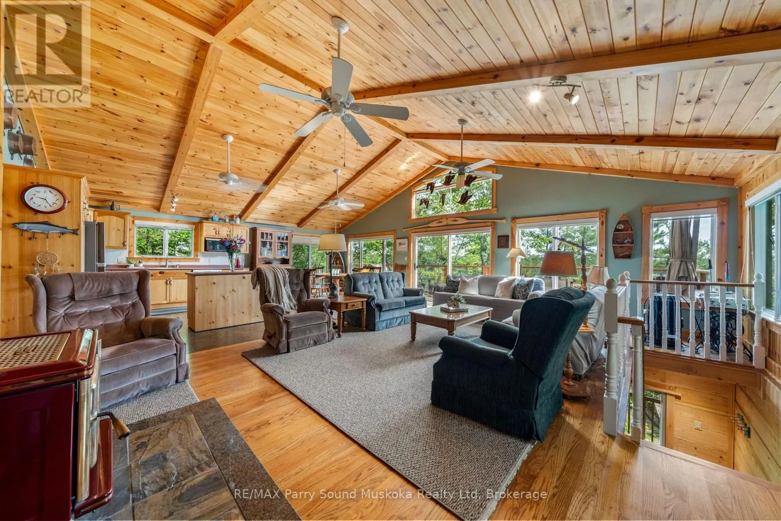 48 FRED DUBIE ROAD E