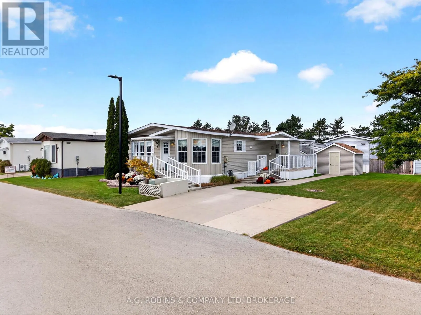 84 - 3033 TOWNLINE ROAD #84