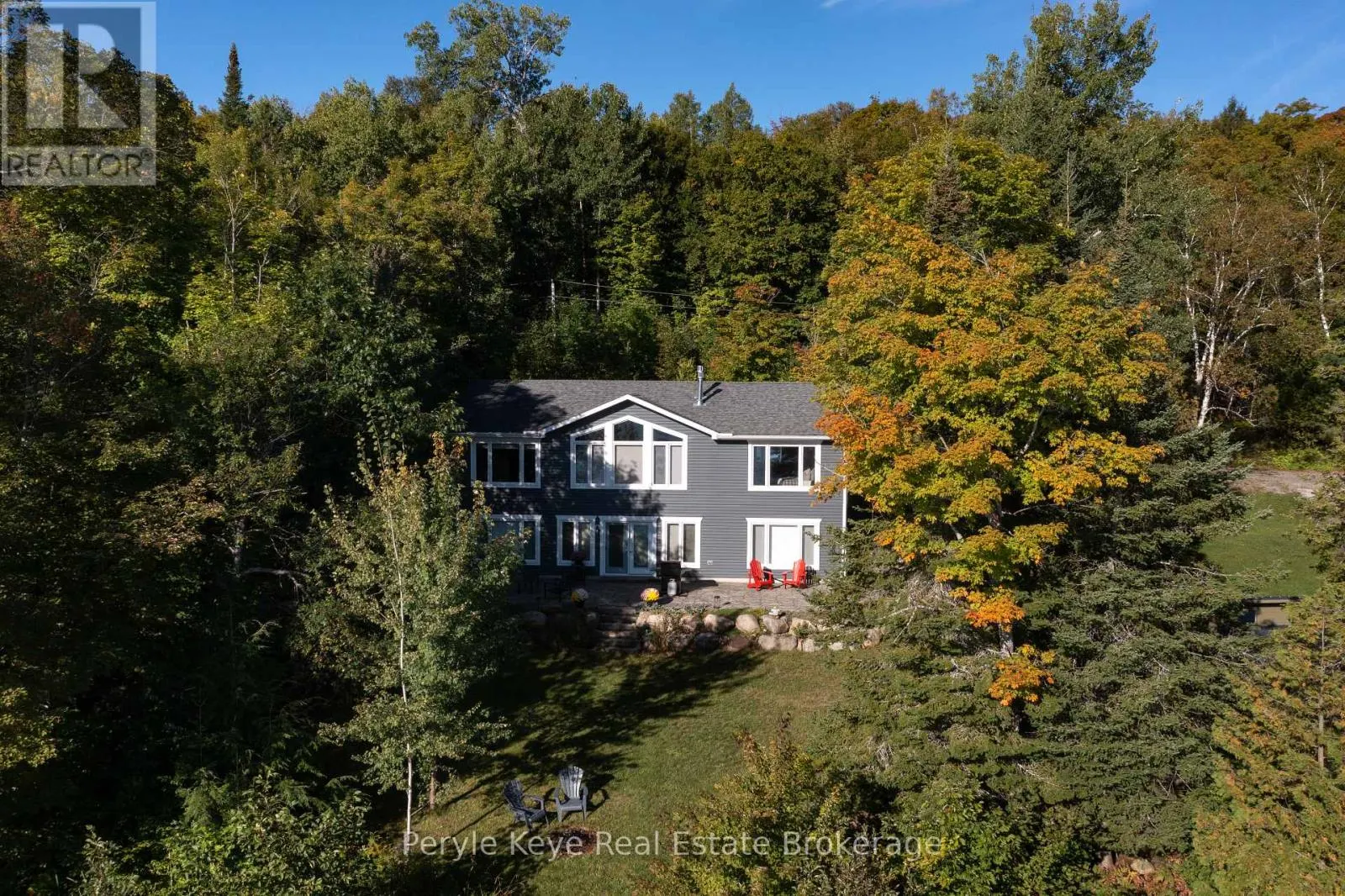 1054 INAWENDAWIN ROAD