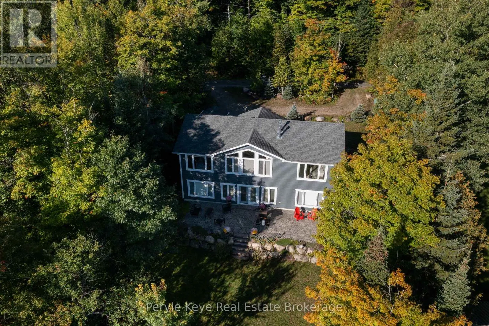 1054 INAWENDAWIN ROAD
