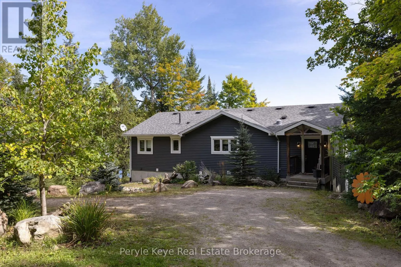 1054 INAWENDAWIN ROAD