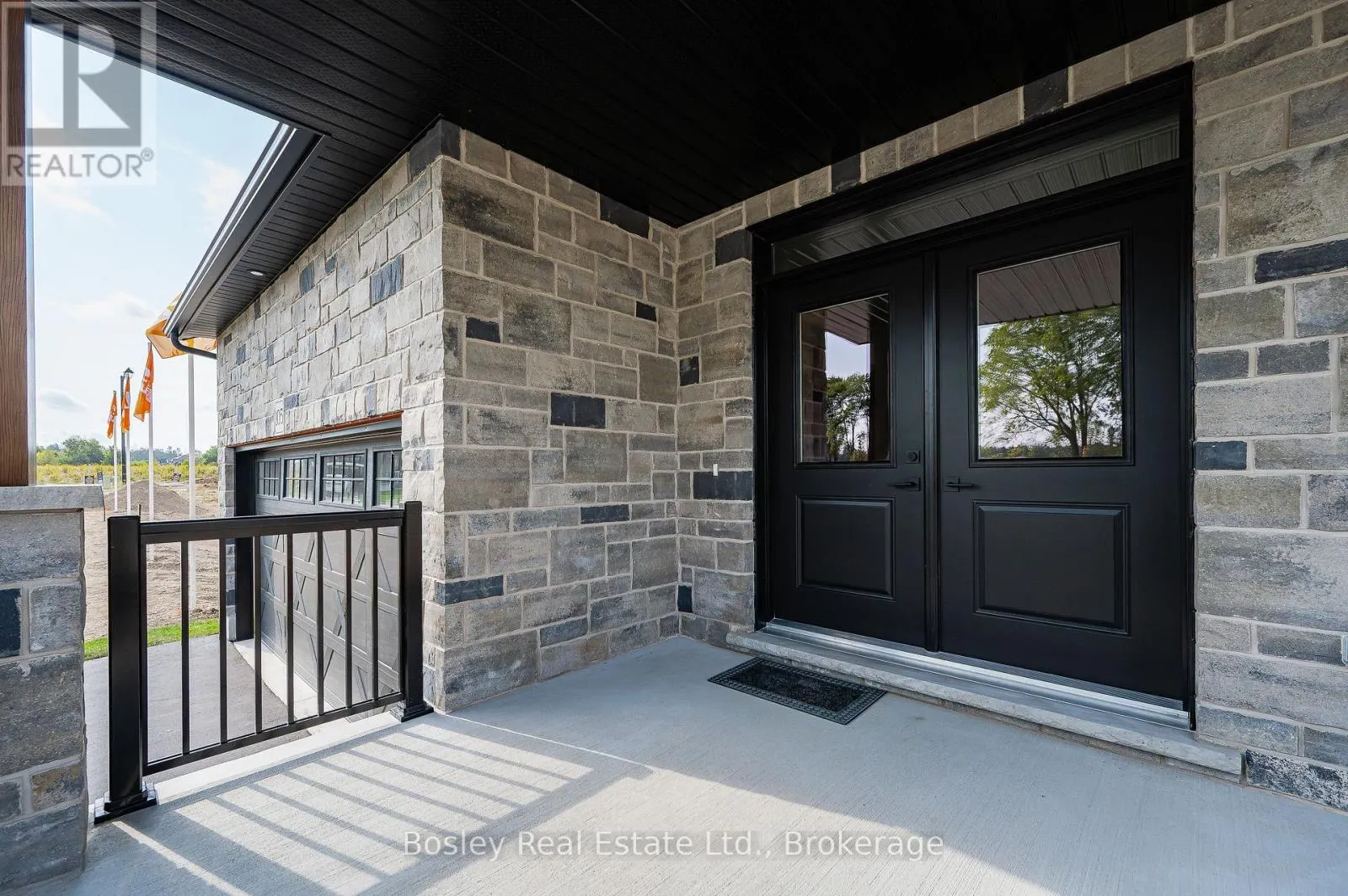 105 HAYLOCK AVENUE