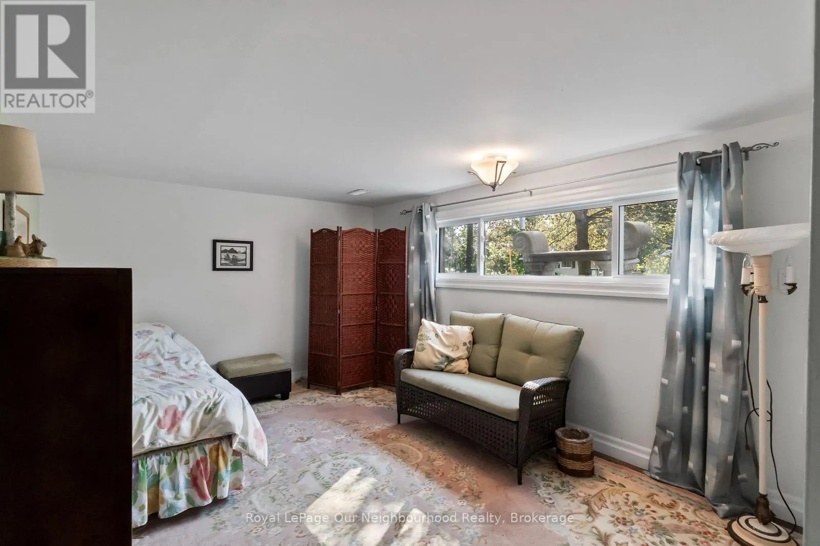 13 ORCHARD CRESCENT