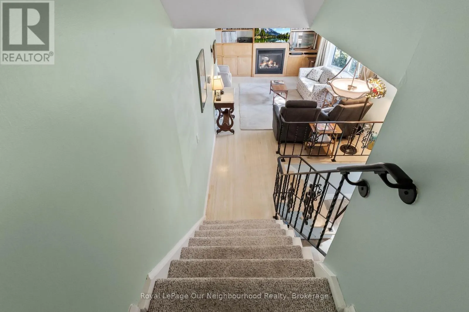 13 ORCHARD CRESCENT
