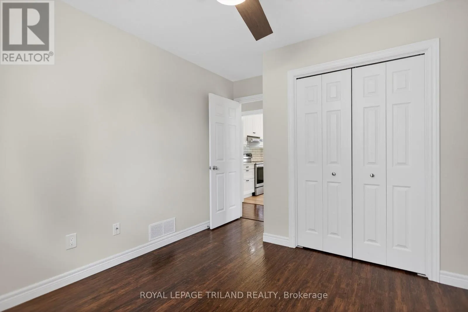 48 COTTONWOOD DRIVE
