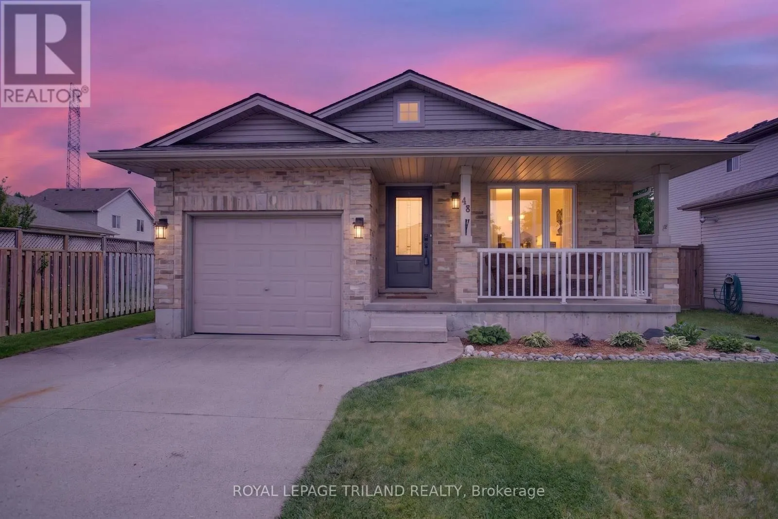 48 COTTONWOOD DRIVE