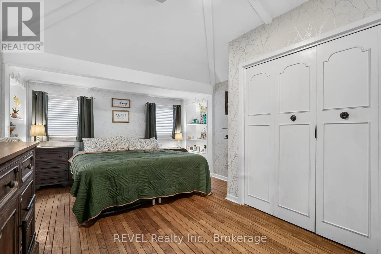 2631 THOMPSON ROAD