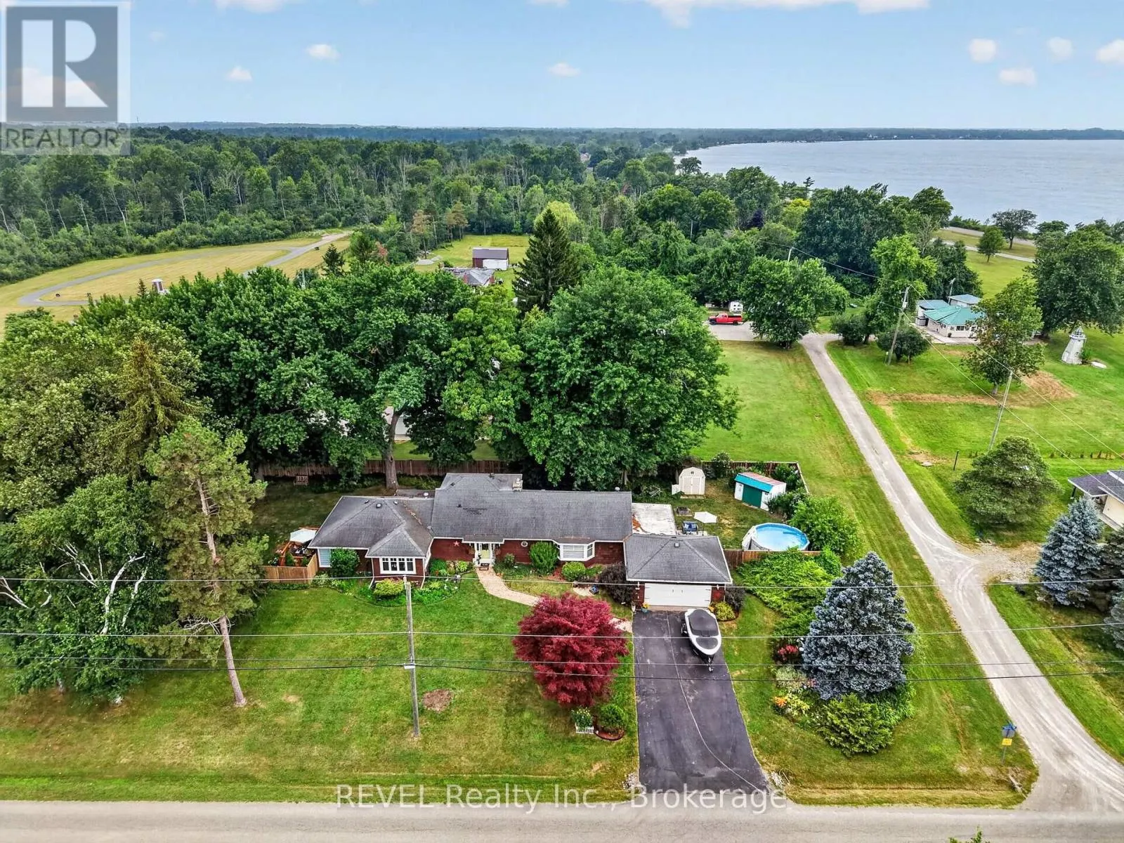 2631 THOMPSON ROAD