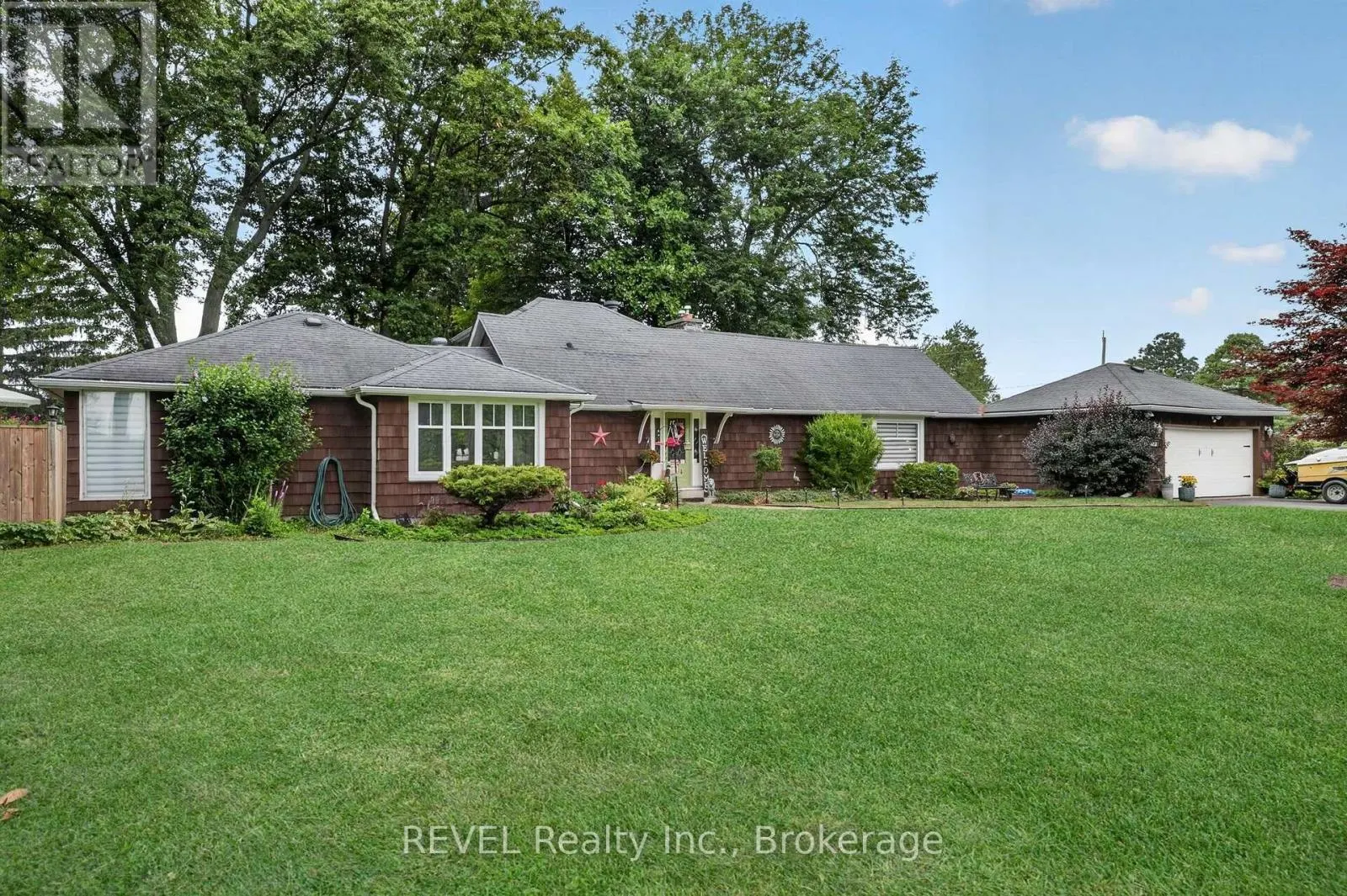 2631 THOMPSON ROAD