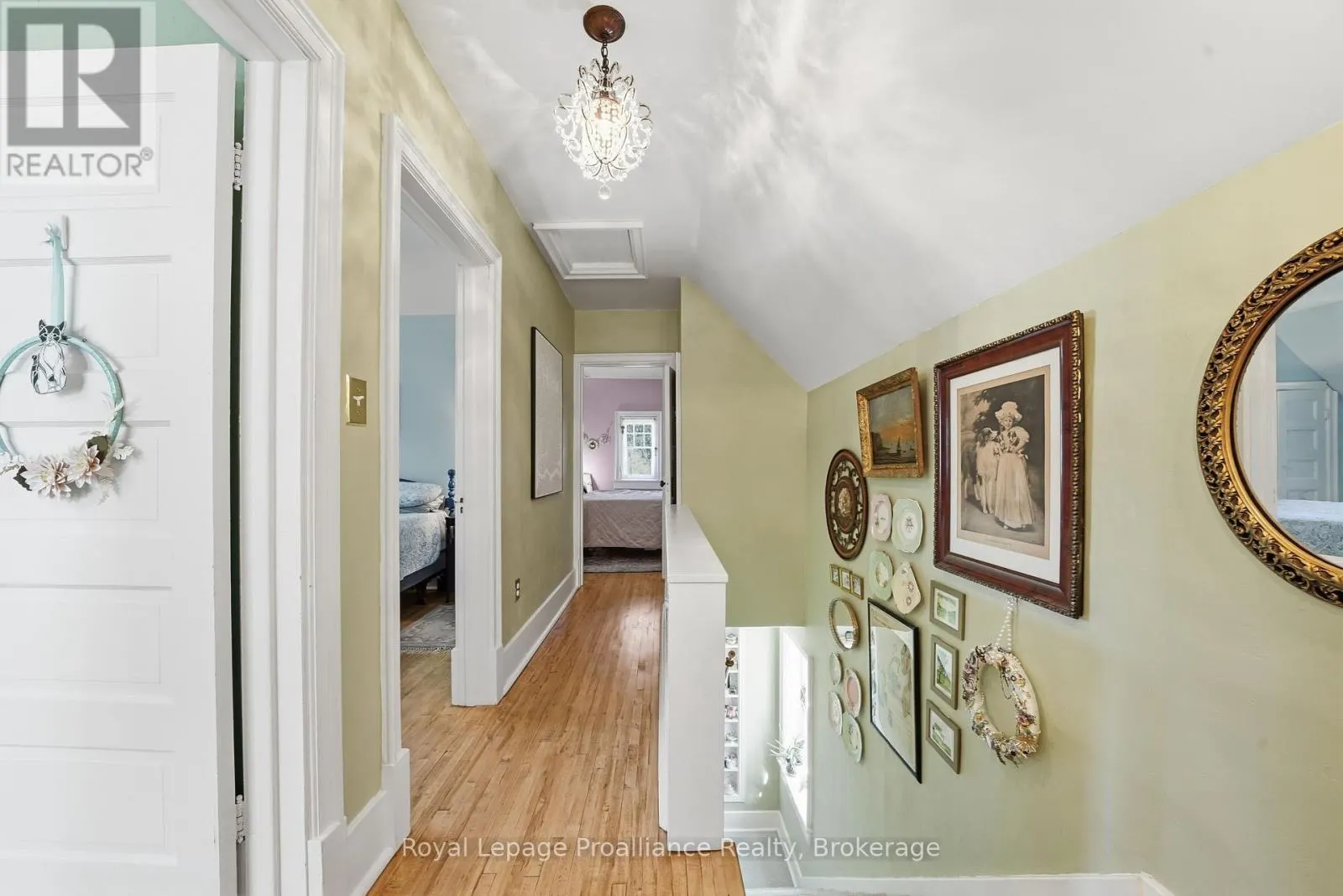 195 MACLELLAN AVENUE