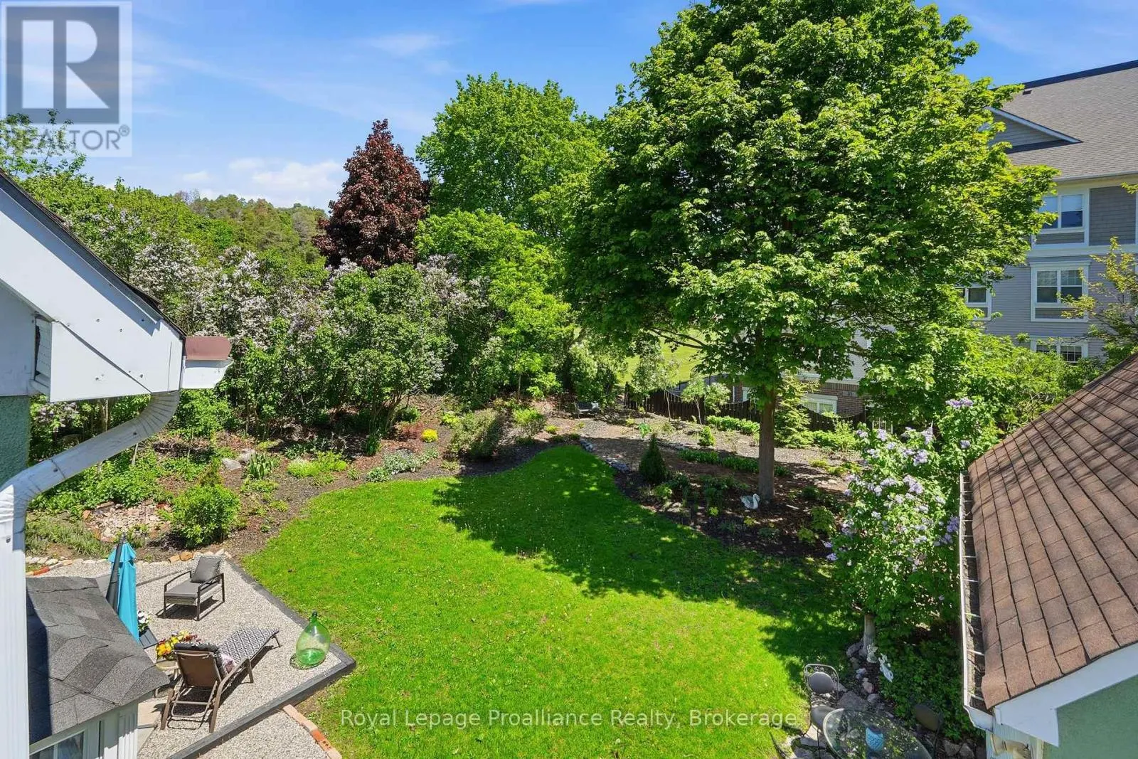 195 MACLELLAN AVENUE